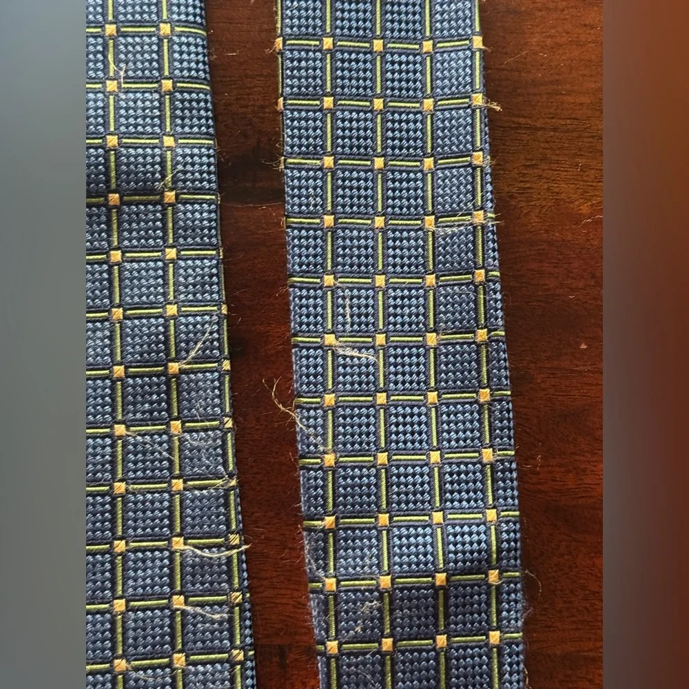 Henry Jacobson Blue Silk Tie with Geometric Pattern (Flaw on Back)